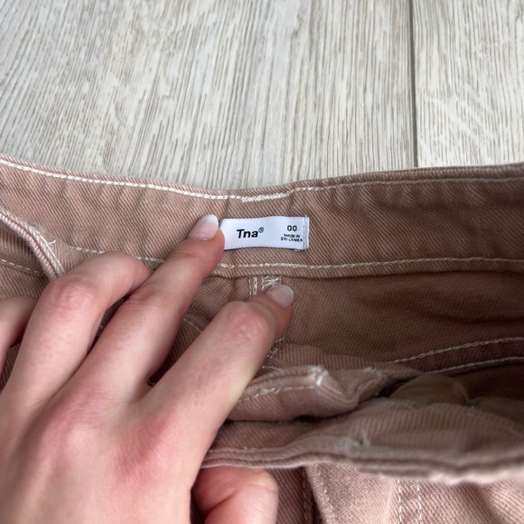 SOLD! Aritzia TNA Greenwich Pants – Size 00 (Fits Like 25” Waist) - Picture 4 of 6